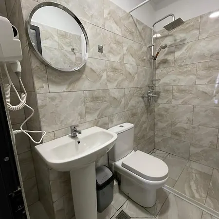 Bed and breakfast Destination 2 *